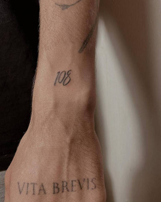 tatuajes de anne pokes 11 30 Diminutos Tatuajes con Detalles Perfectos hechos por ANYA BARSUKOVA